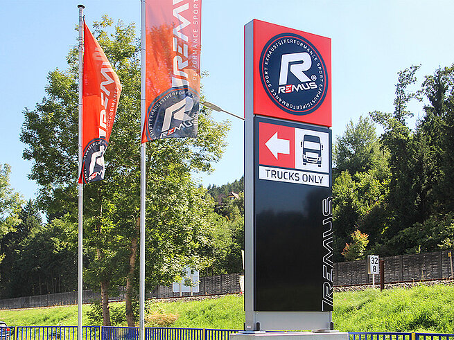 REMUS Werbepylon 