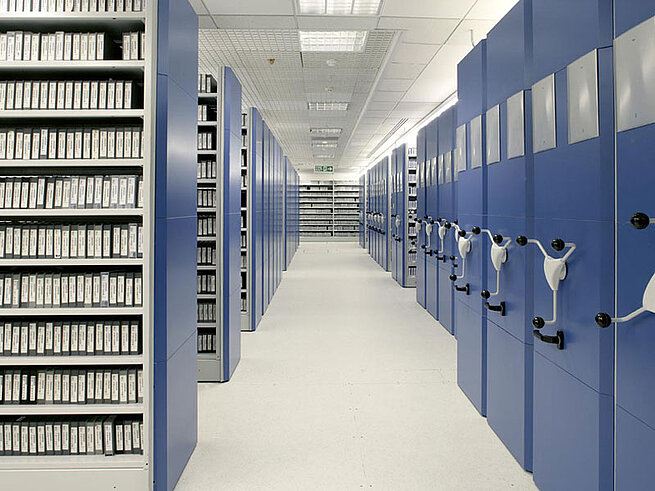 Archivregale der BBC London