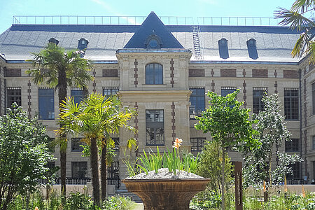 Außenansicht der Bibliolthek Richelieu in Paris