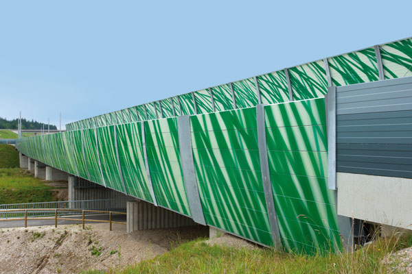 Bedruckter Lärmschutz Brücke