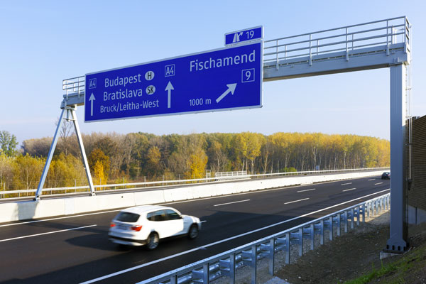 Flexgantry Schilderbrücke mit Blaubeschilderung