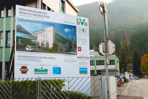 Bauinformationstafel Therapiezentrum Buchenberg