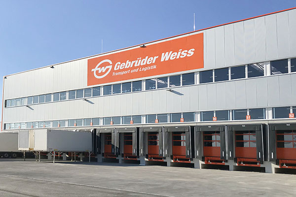 Gebäudebeschriftung Gebrüder Weiss