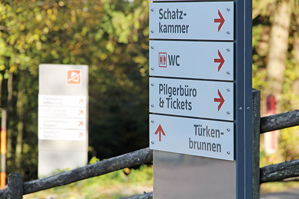 Stele Leitsystem Sonntagberg