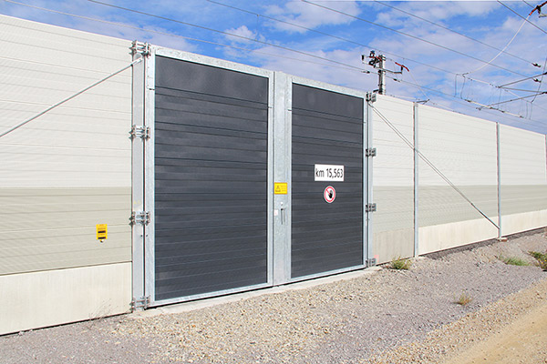 Lärmschutzwand Tor aus Aluminium